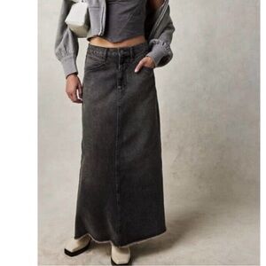 Free People Come As You Are Denim Maxi Skirt Jean Mid Rise Washed Black Size 6